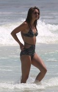 757x768, 70 KB, Melissa_Benoist_in_a_bikini_at_a_beach_in_Mexico_-01.jpg