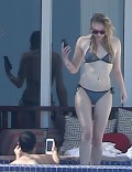 918x768, 73 KB, Sophie_Turner_in_a_bikini_in_Cabo_San_Lucas_Mexico_-01.jpg
