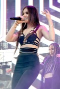 813x768, 85 KB, Hailee_Steinfeld_2017_KIIS_FM_Wango_Tango_in_Los_Angeles-01.jpg