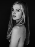 900x768, 63 KB, Milou_Sluis_by_Chadwick_Tyler-01.jpg