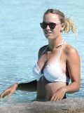 891x768, 107 KB, caroline_wozniacki_bikini_candids_in_italy_june_13_2017_01.jpg