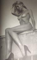 679x768, 57 KB, heidi_klum_by_rankin_-01.jpg