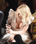 982x768, 116 KB, Jennifer_Morrison_at_Marchesa_Fashion_Show_at_New_York_Fashion_Week-01.jpg
