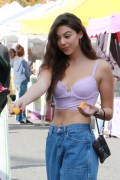 800x768, 82 KB, Kira_Kosarin_at_a_farmers_market_in_Studio_City.jpg