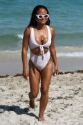 800x768, 102 KB, Christina_Milian_in_a_bikini_on_the_beach_in_Miami.jpg