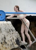 870x768, 111 KB, Emma_Stone_wearing_a_bikini_in_France-01.jpg