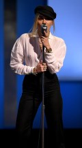 663x768, 47 KB, Miley_Cyrus_performing_braless_at_AFI_a-01.jpg