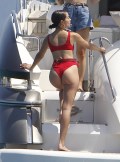 885x768, 85 KB, Olivia_Culpo_in_a_red_bikini_on_a_yacht_in_Formentera-01.jpg