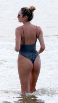 676x768, 66 KB, Candice_Swanepoel_in_a_swimsuit_at_the_beach_in_Espirito_Santo-01.jpg