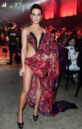 759x768, 115 KB, Kate_Beckinsale_at_GQ_Men_of_the_Year_Awards_2018_in_London.jpg