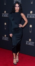 635x768, 52 KB, Vanessa_Hudgens_at_NFL_Honors_in_Atlanta.jpg