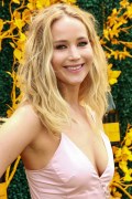 800x768, 107 KB, Jennifer_Lawrence_12th_Annual_Veuve_Clicquot_Polo_Classic_in_NJ_-01.jpg