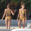 1024x768, 124 KB, Izabel_Goulart_on_vacation_in_Mykonos.jpg