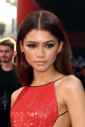 799x768, 82 KB, Zendaya_Spider-Man_Far_From_Home_premiere_in_Hollywood.jpg