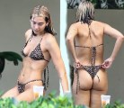 1024x768, 146 KB, Dua_Lipa_in_bikin_poolside_in_Miami_-01.jpg