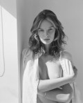 964x768, 55 KB, clara_settje_topless_-_01.jpg