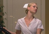 1024x768, 111 KB, yvone_strahovski_chck.jpg