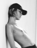 922x768, 57 KB, Anja_Rubik_by_Chris_Colls_for_Vogue_Ukraine_February_2017_1.jpg