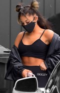 766x768, 79 KB, Ariana_Grande_out_in_LA_2.jpg