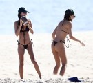 1024x768, 92 KB, Emily_Ratajkowski_playing_football_in_a_bikini_at_the_beach_in_East_Hampton.jpg