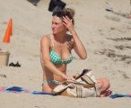 1024x768, 103 KB, Shailene_Woodley_in_a_bikini_in_Malibu.jpg