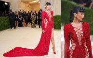 1024x768, 236 KB, Megan_Fox_attending_the_Met_Gala_in_New_York_3.jpg