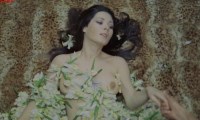 1024x768, 214 KB, Edwige_Fenech_The_Case_of_the_Bloody_Iris_7.jpg