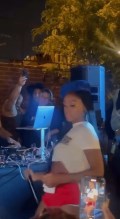 464x768, 62 KB, Janelle_Monae_flashing_boobs.gif