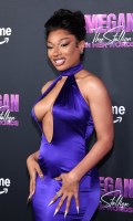 718x768, 70 KB, Megan_Thee_Stallion_Megan_Thee_Stallion_In_Her_Words_premiere_1.jpg