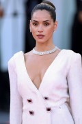 800x768, 71 KB, Adria_Arjona_at_the_Premiere_of____Battlefield____during_the_81st_Venice_Film_Festival_in_Ven__1.jpg