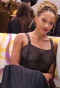 551x768, 67 KB, amandla_stenberg-paris_france_september_253-UG8.jpg