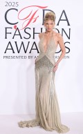 740x768, 65 KB, Elsa_Hosk_at_2025_CFDA_Awards_in_New_York_11-03-2025_1.jpg