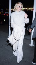 674x768, 70 KB, Sydney_Sweeney_out_after__Christy__screening_in_New_York_11-05-2025_1.jpg