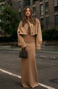 783x768, 74 KB, Olivia_Holt_Gabriele_Di_Martino_photoshoot_for_Max_Mara_1.jpg
