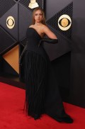 789x768, 65 KB, Tate_McRae_at_the_68th_Annual_Grammy_Awards_in_Los_Angeles_02-01-2026_1.jpg