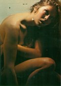 Barbara Bach nude in La corta notte delle bambole di vetro