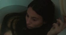 Avril Lehmann nude in Les Héritieres