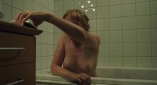 Viktoria Winge nude in Utdrikningslaget