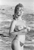 Jeane Manson nude in Paris Match