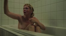 Viktoria Winge nude in Utdrikningslaget