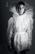 Eniko Mihalik in Revue de Modes 
