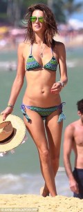 Alessandra Ambrosio in bikini
