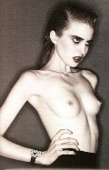 Ali Michael nude in Wonderland