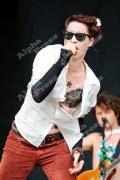 Amanda Palmer nude in boob flash