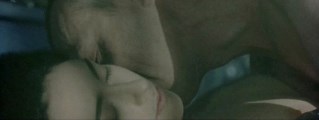 Anita Caprioli nude in Denti