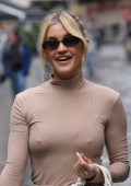 Ashley Roberts in pokies