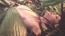 Barbara Evans nude in Dois Irmaos