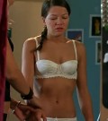 Hannah Herzsprung in Surrounded