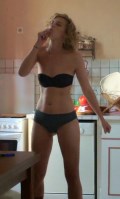 Céline Sallette in Les rois du monde