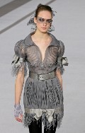 Sara Emilia Bernat in Chanel Haute Couture